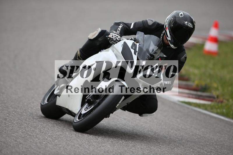 /Archiv-2023/10 21.04.2023 Discover the Bike ADR/Race 3 rot/48